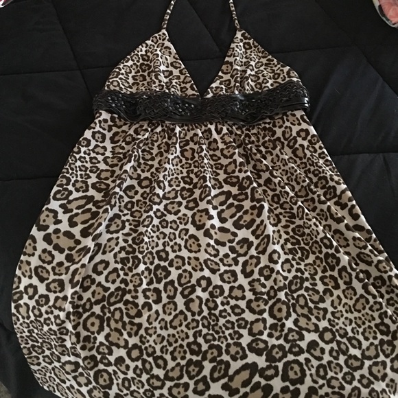 Women's halter