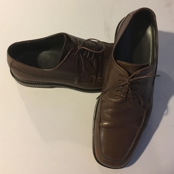 Boss by Hugo Boss made in Italy dark brown display picture 3