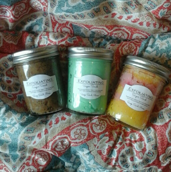 New!! 8 oz. Body  Scrubs 💕 BUY ONE GET ONE FREE!!