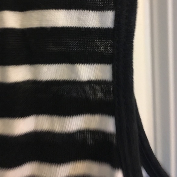 Striped top - Picture 4 of 4