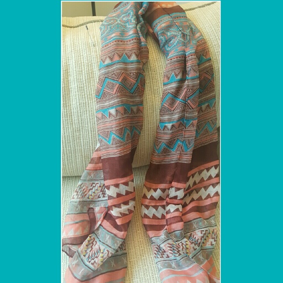 NWOT Large Sheer Scarf/Wrap