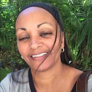 Meet your Posher, Veronica