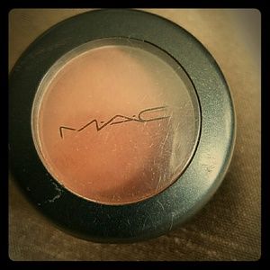 MAC Eyeshadow Brown Script