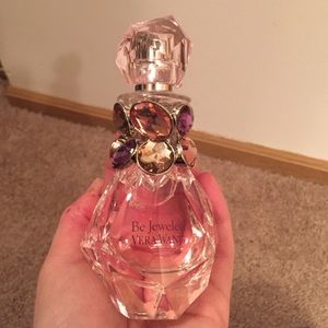 🎈BIRTHDAY SALE!!🎈 Vera wang perfume