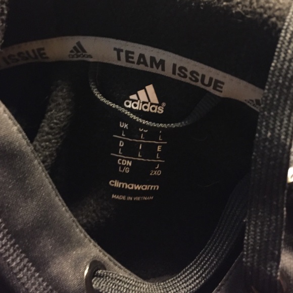Adidas large hoodie - Picture 4 of 4