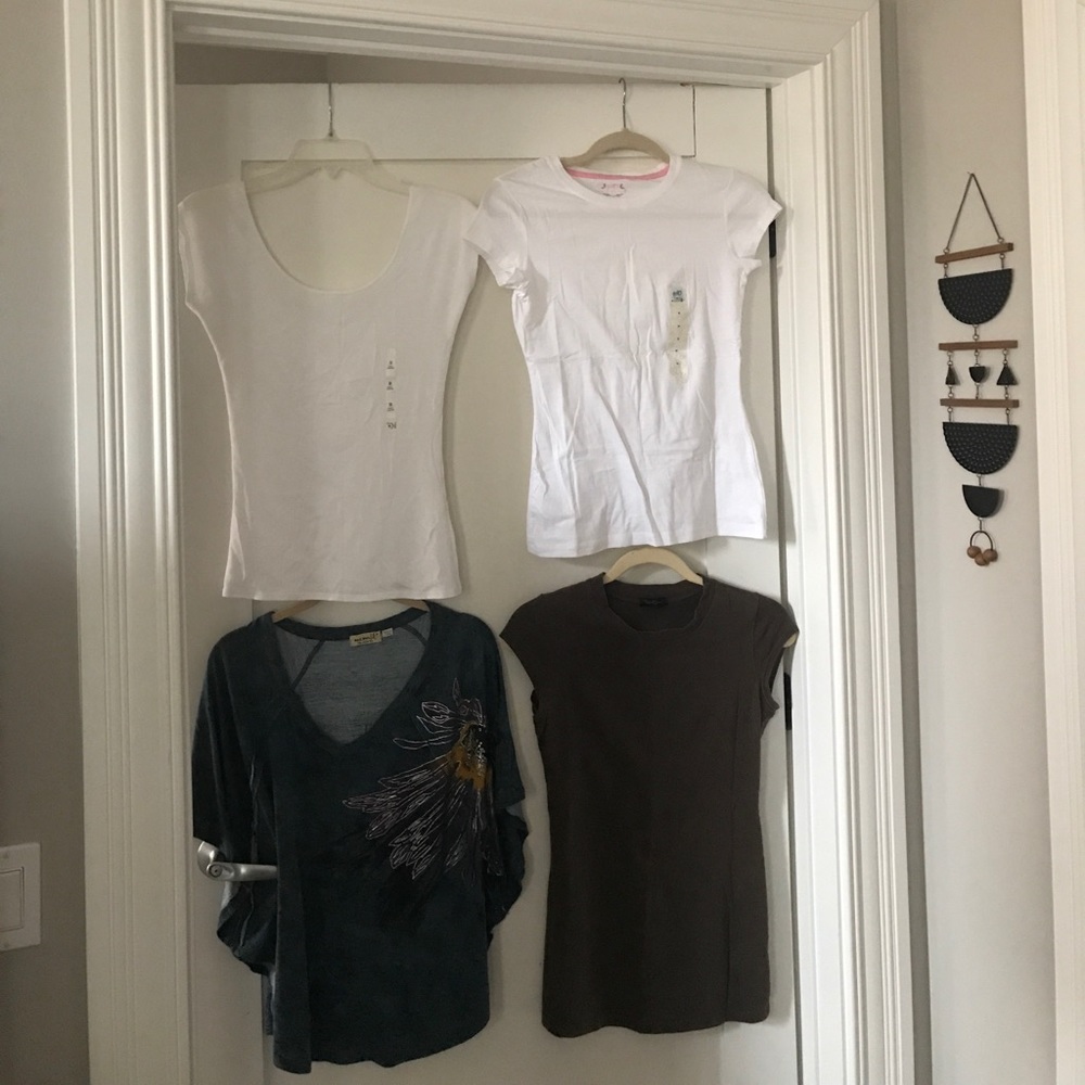 Seven Women's tee and tops . Size M