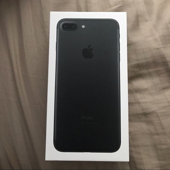 iPhone 7 plus - Picture 1 of 2