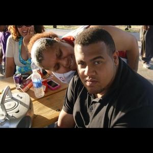 Meet your Posher, Aaron