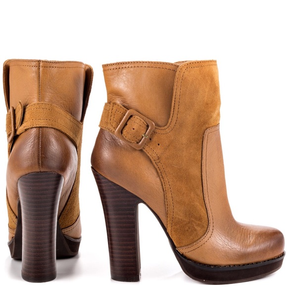 Jessica Simpson Callian booties
