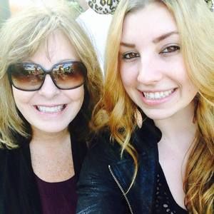 Meet your Posher, Joy