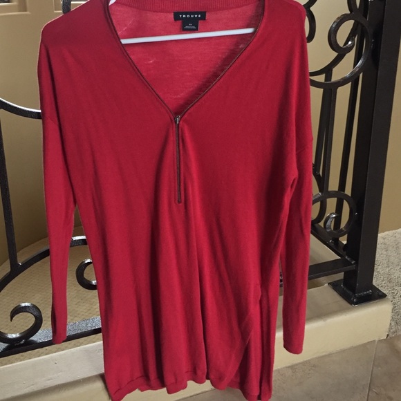 Trouve legging length sweater in holiday red! XS