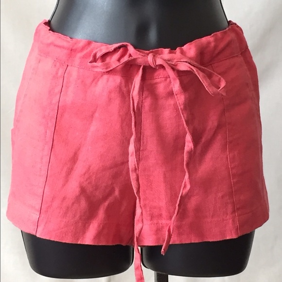 Love Culture Coral linen shorts
