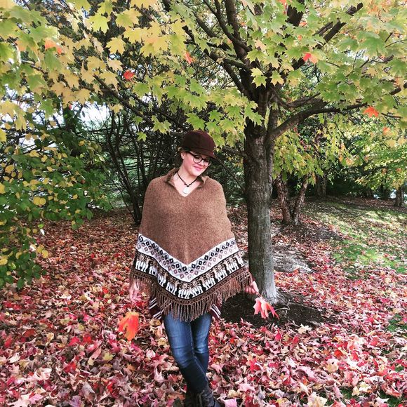 Meet your Posher, Krystle - Picture 1 of 1
