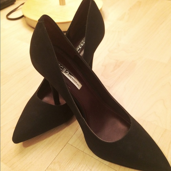 Like new BCBGeneration Oslo Black dress heels