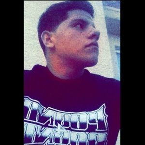 Meet your Posher, Daniel