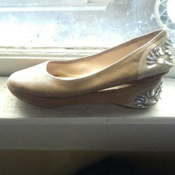 Gianni Bini Calla Jeweled Flats