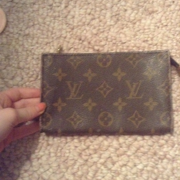 Louis Vuitton small pouch