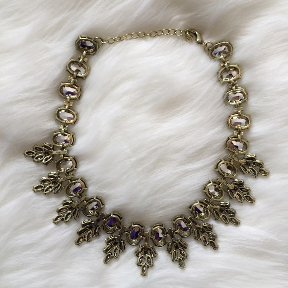 "Amelia" Necklace || Clear Crystal Leaves - Picture 3 of 7