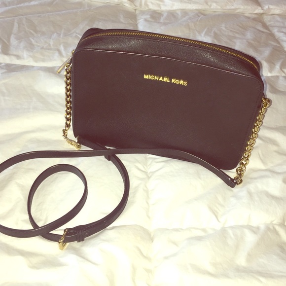 Michael Kors cross body Purse