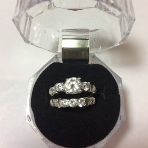Premier Designs ring set size 5