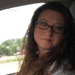 Meet your Posher, Lynette