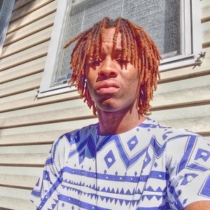 Meet your Posher, Deandre