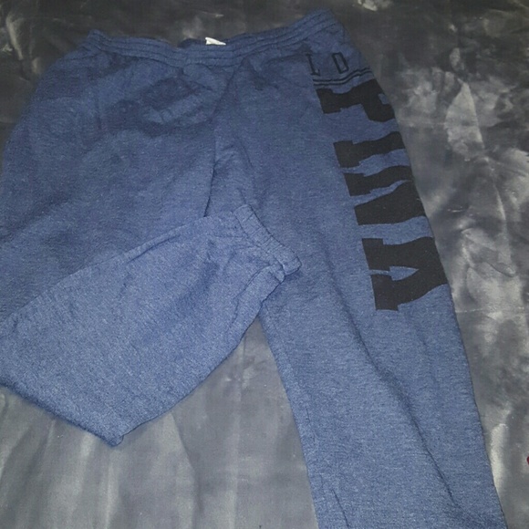 Love Pink cropped sweats