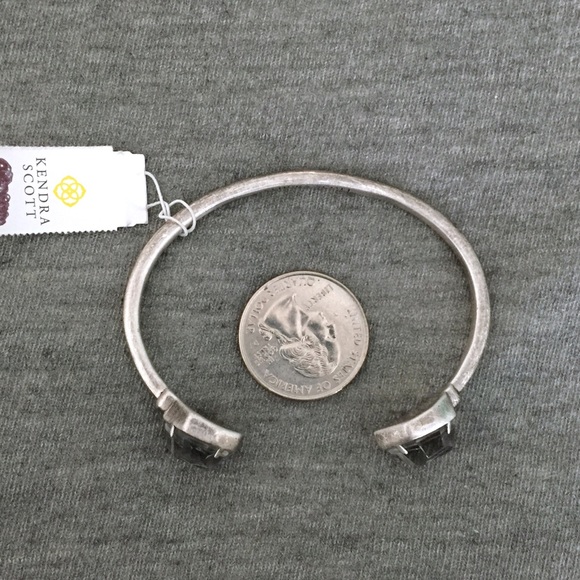 NWT Kendra Scott Brinkley Grey Pearl Cuff - Picture 3 of 3