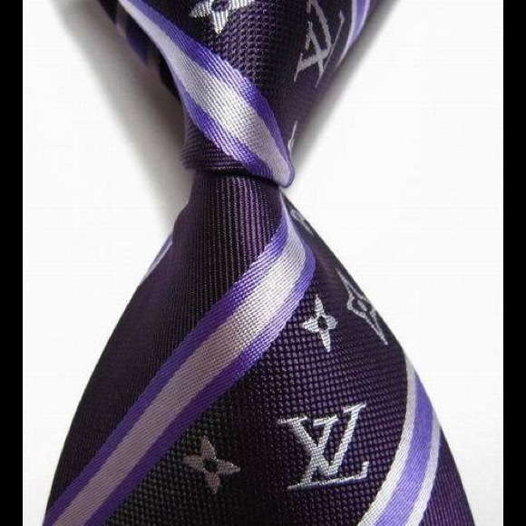 Brand new necktie.
