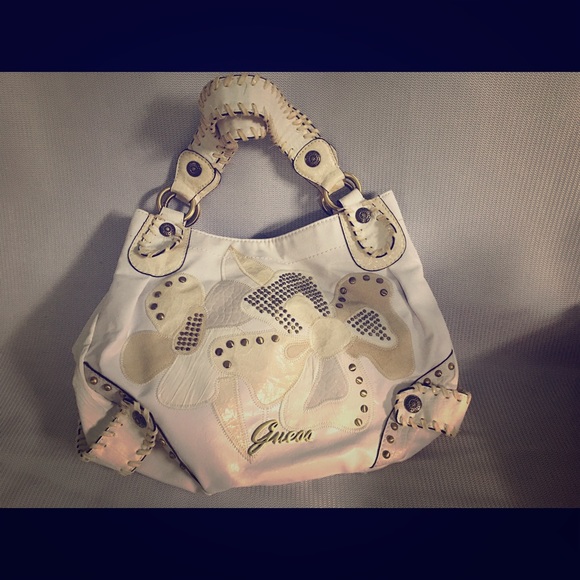 Guess tote/satchel Bag! Like New