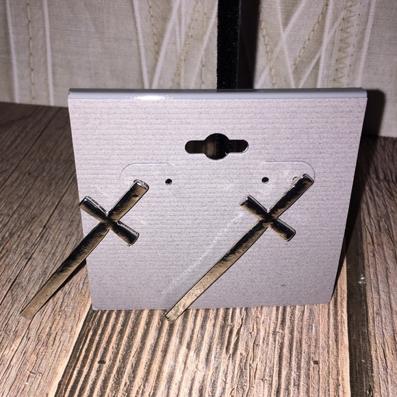 Silver Cross Earrings - Picture 1 of 1