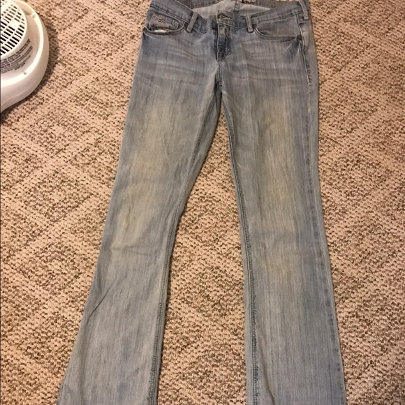 Hollister jeans - Picture 1 of 3