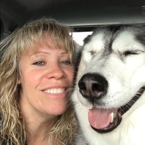 Meet your Posher, Gina