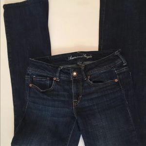 American Eagle Original Boot Sz 2 Dark Wash Jeans