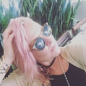 Meet your Posher, Juliet