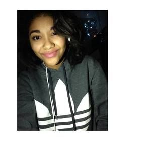 Meet your Posher, Veronica