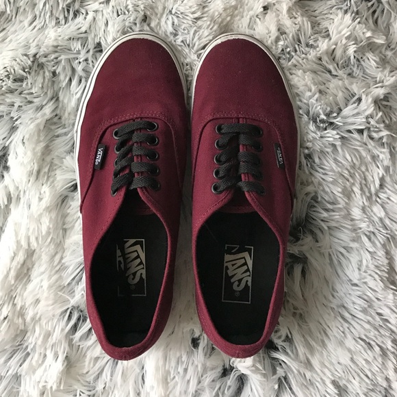 Vans Shoes - // Authentic • V a n s