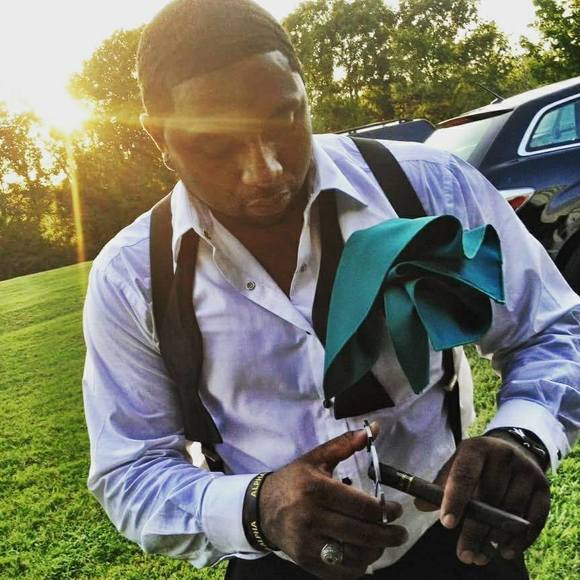 Meet your Posher, Sola