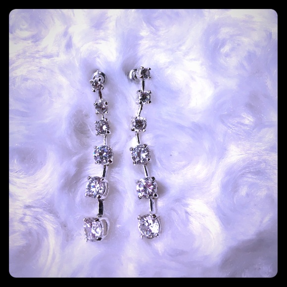 Jewelry - Fashion jewelry Rhinestone Earrings