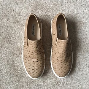 Steve Madden slip on sneakers