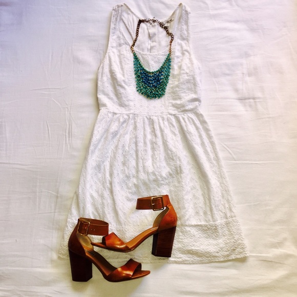 BOGO‼️American Eagle White Eyelet Sundress