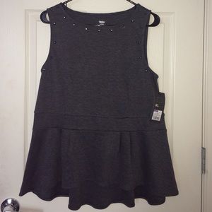 🆕📍Grey Peplum Blouse XL