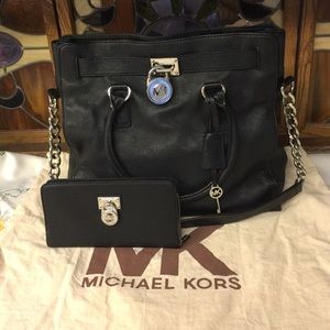 🎄XMAS SALE🎄Michael Kors Hamilton Satchel&WALLET