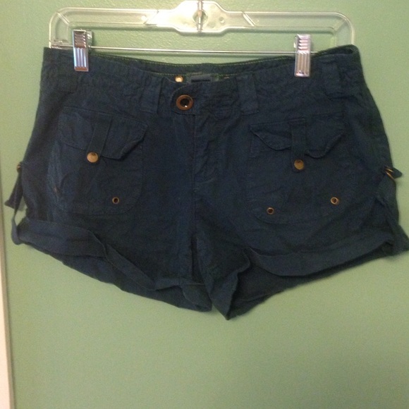American eagle utility shorts