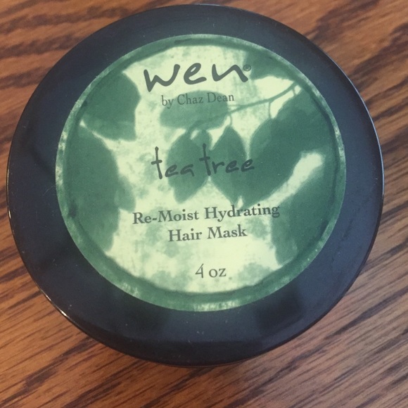 Wen by Chaz Dean Re-Moist Hydrating treatment.