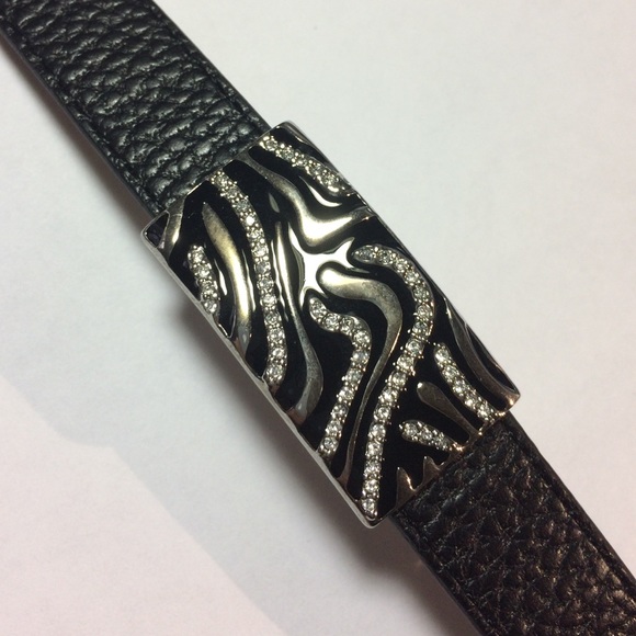 Lia Sophia Cuff Bracelet - Picture 1 of 4