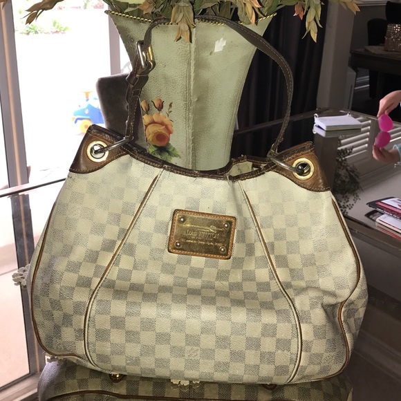 louis vuitton handbags black friday