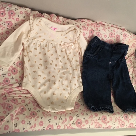 Girls Long Sleeve Set! Size 3-6 months