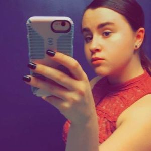 Meet your Posher, Hailey