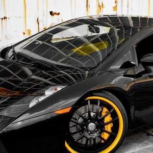 Meet your Posher, Isael